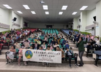 「我要成為更好的人！」青潭國小品德講座落幕　學生從守信用與做家事出發