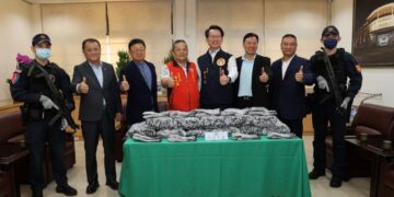 熱心企業捐贈應勤裝備　提升員警執勤安全防護