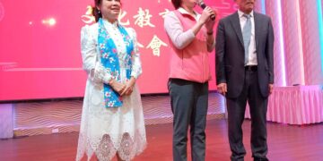 六堆文教基金會董事長交接　羅志明接任董事長