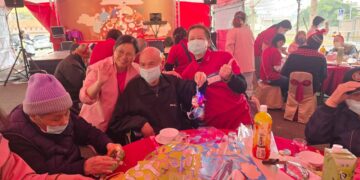 榮馬伴歲迎新春  台積電志工陪伴新竹榮民之家溫馨圍爐