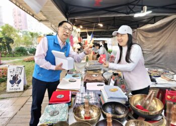 馬年好運「花」不完！板橋花市年貨市集 2/12 登場     應景盆栽、年貨一次買齊