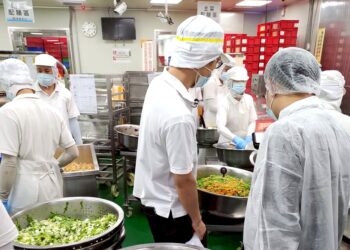 不只吃飽更要吃好！新北教育局廣納親師生意見     全面升級校園午餐品質