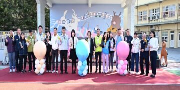 全國首創停車場與蓄洪池共構  鹿港洛津國小操場設地下停車場兼蓄洪池盛大啟用