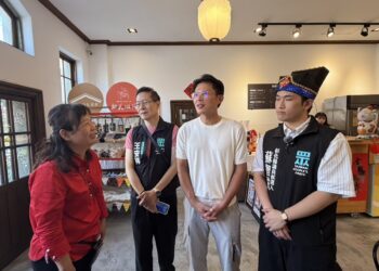 影音/民眾黨黃國昌相挺尚少年阿弦 盼蘇智弦為彰化議會注入新力量