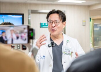 影音/因應春節長假加護病房床位不足 彰基加開加護病房 來一個救一個